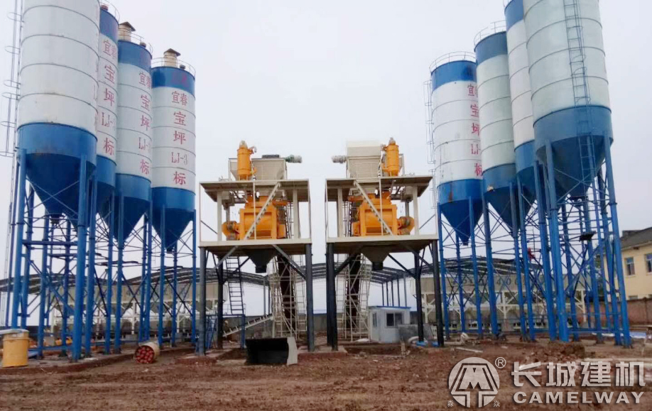 寶坪高速雙hzs90攪拌站案例