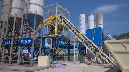 昆明HZS120攪拌站