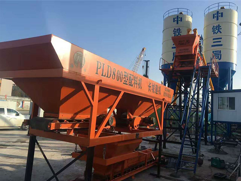 山東hzs35混凝土攪拌站