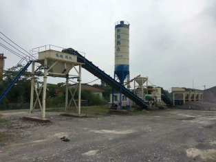 長城建機(jī)姚經(jīng)理回訪滁州攪拌站老客