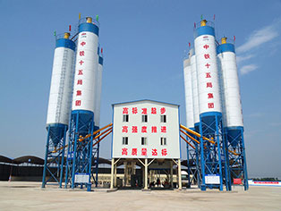 120攪拌站配什么型號(hào)的配料機(jī)