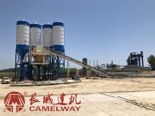  長(zhǎng)城建機(jī)信陽HZS180商品混凝土生產(chǎn)線將運(yùn)行 JS3000強(qiáng)制式攪拌機(jī)成亮點(diǎn)