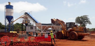 長(zhǎng)城建機(jī)修內(nèi)功借外力 hzs60工程混凝土攪拌站斯里蘭卡試運(yùn)行