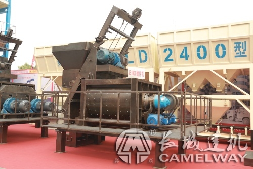 一次攪拌1方的強(qiáng)制式攪拌機(jī)多少錢