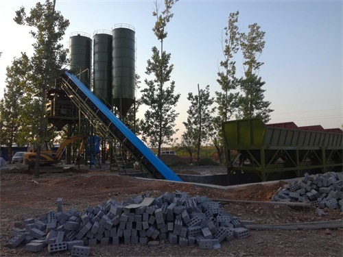 型綠色混凝土攪拌站實現(xiàn)灰漿的循環(huán)使用