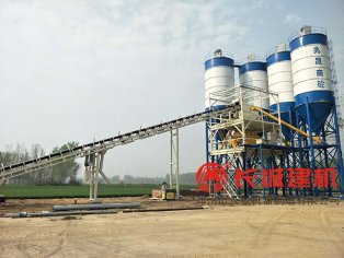 混凝土攪拌站集料艙卸料門無料時(shí)啟閉困難