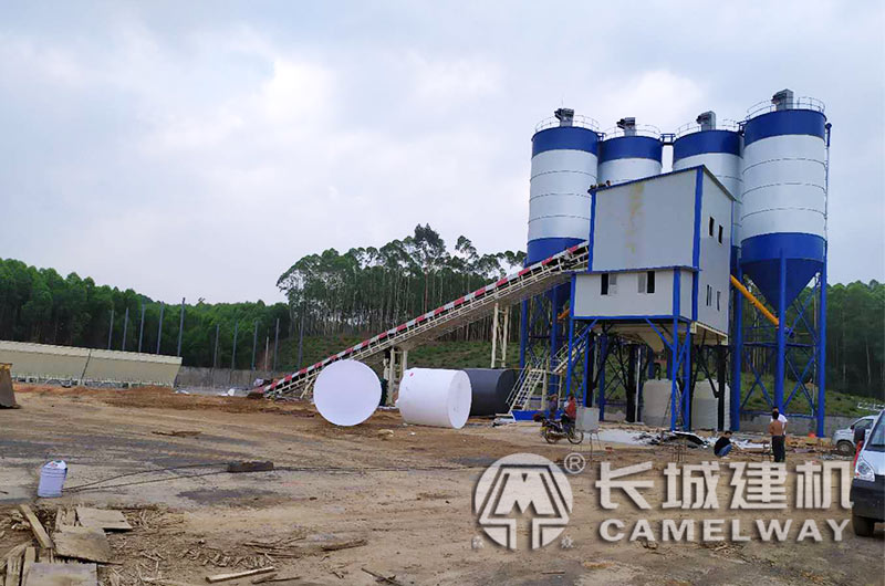 js1000混凝土攪拌機設備現場實景