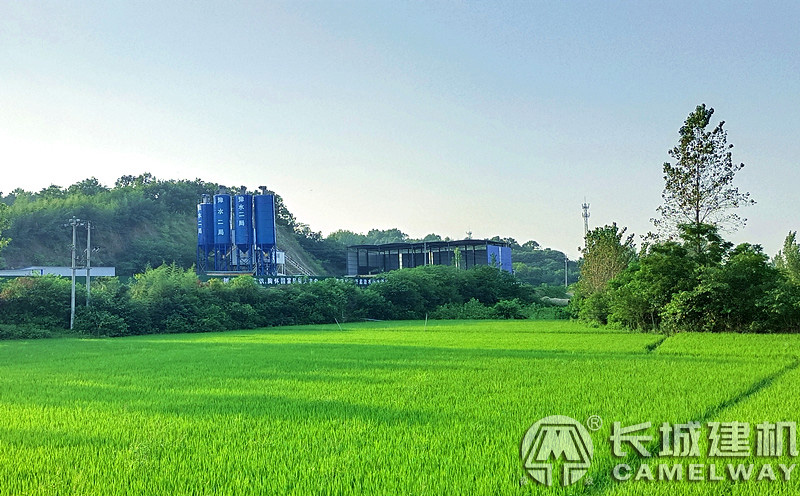 河南信陽120混凝土拌合站站案例